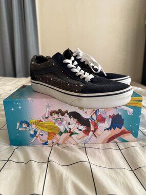 Sailor Moon Vans Old Skool